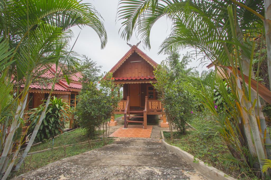 Floral Hill Khaokho Hotel Khao Kho Room photo